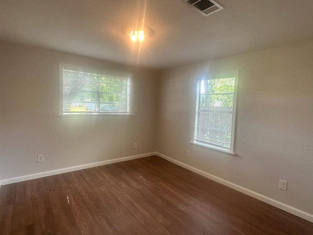 Apartment for rent at 125 Kellum #125, Liberty, TX 77575