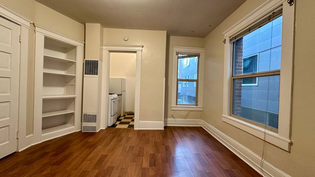 Apartment for rent at 1511 Boylston Ave, Seattle, WA 98122