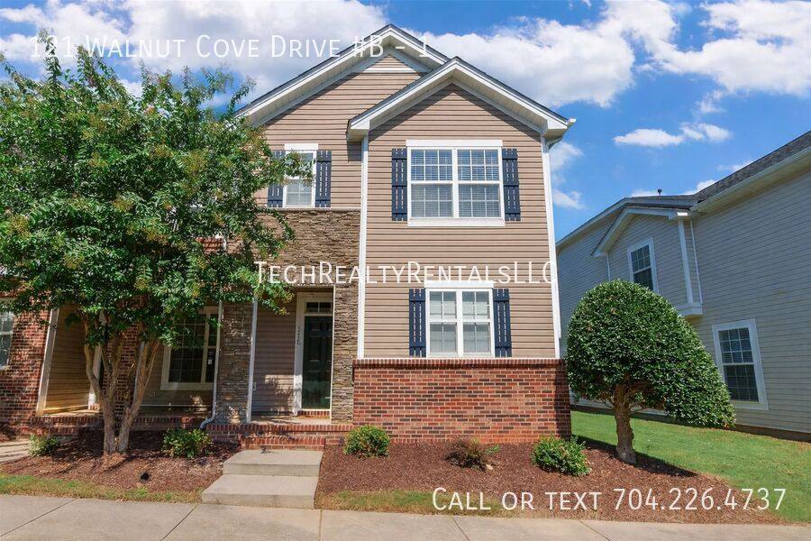 Townhouse for rent at 121 Walnut Cove Dr #A, Mooresville, NC 28117