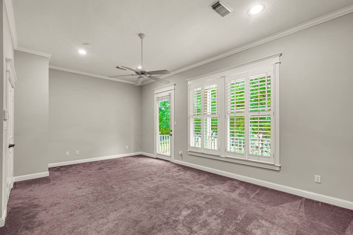 Apartment for rent at 1141 Louise St, Houston, TX 77009