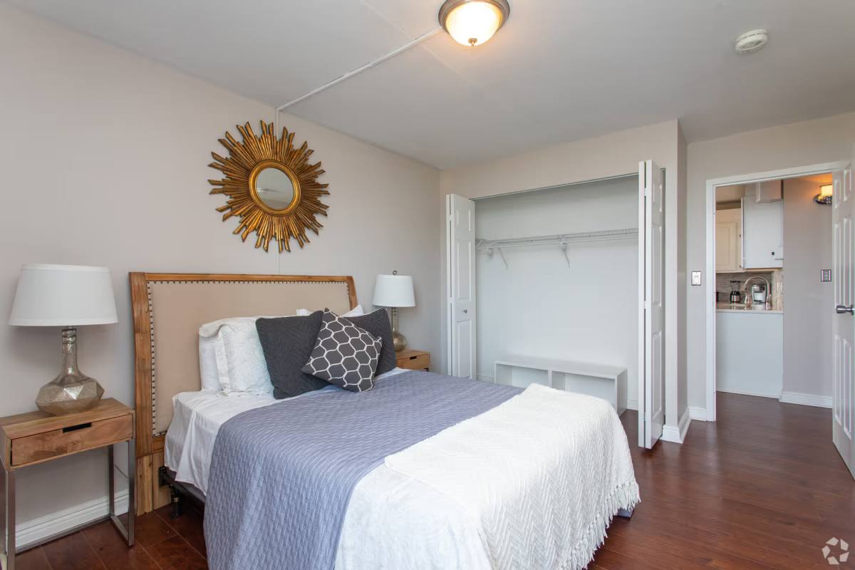Apartment for rent at 1037 Howell Place #LAKEVIEW Residences, Aurora, IL 60505
