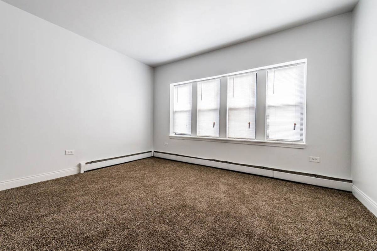 Apartment for rent at 5100-04 W Madison St, Chicago, IL 60644