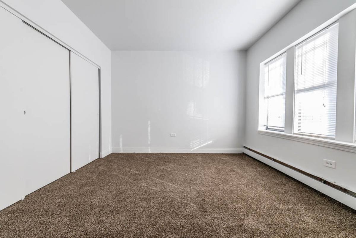 Apartment for rent at 5100-04 W Madison St, Chicago, IL 60644