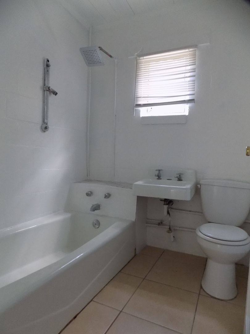 House for rent at 318 Pearl St #POLK, Lake Wales, FL 33853
