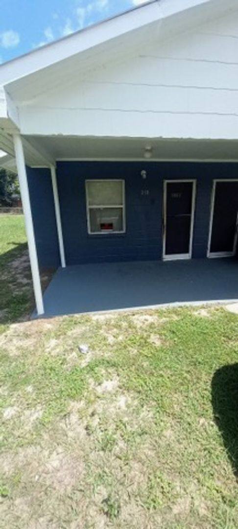 House for rent at 318 Pearl St #POLK, Lake Wales, FL 33853