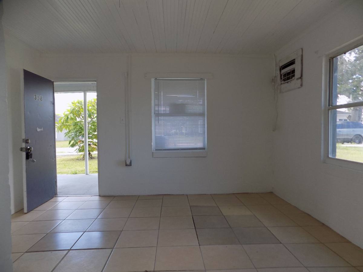 House for rent at 318 Pearl St #POLK, Lake Wales, FL 33853