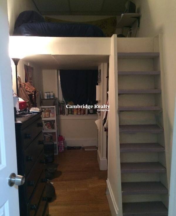 Apartment for rent at 17 Aberdeen St #2T, Boston, MA 02215