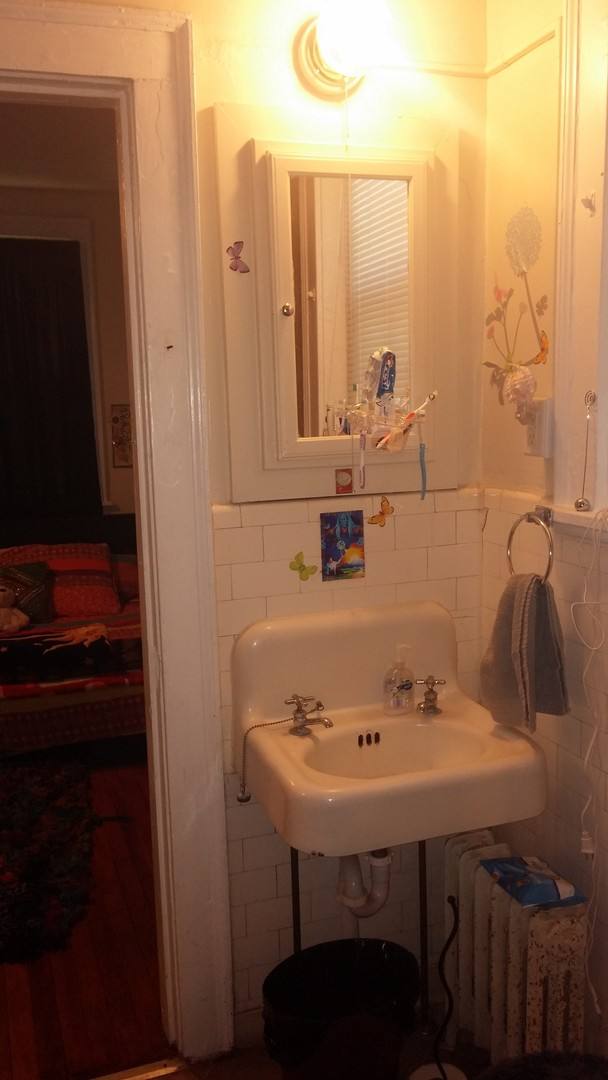 Apartment for rent at 3012 Monument Ave, Richmond, VA 23221