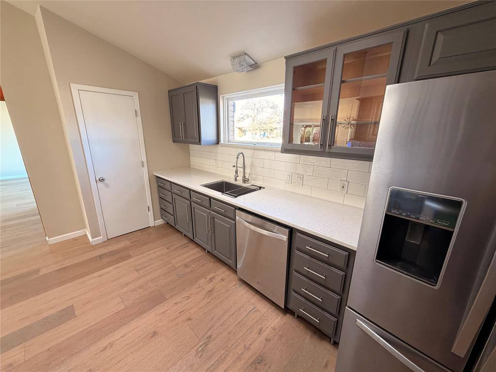 Apartment for rent at 3414 Winged Foot Court, Dallas, TX 75229