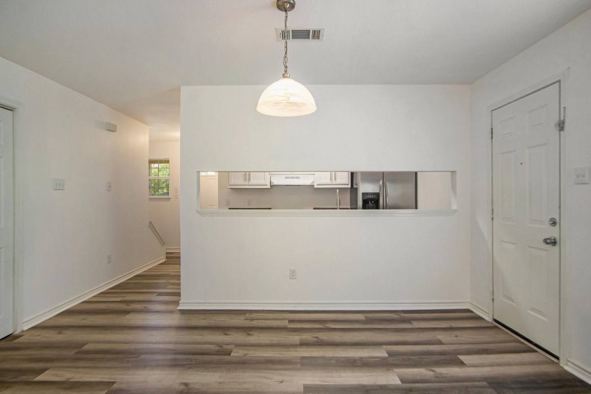 Apartment for rent at 2621 Lee Ave, Fort Worth, TX 76110