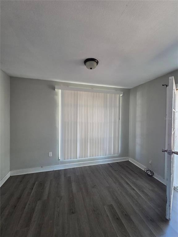 Apartment for rent at 1423 Bryant St, Leesburg, FL 34748