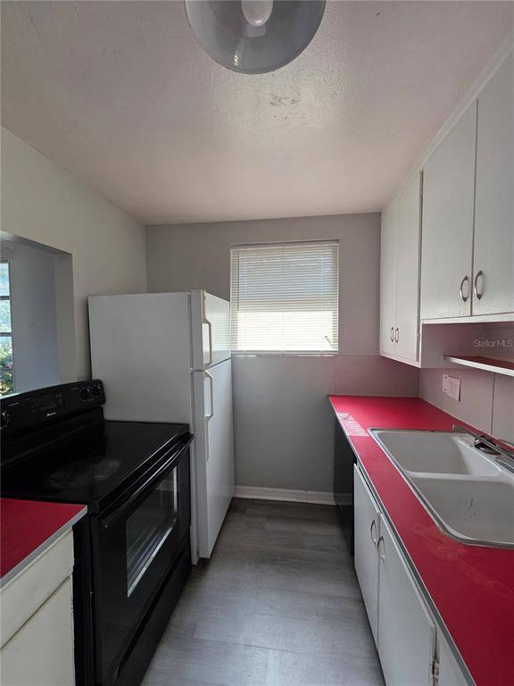 Apartment for rent at 1423 Bryant St, Leesburg, FL 34748
