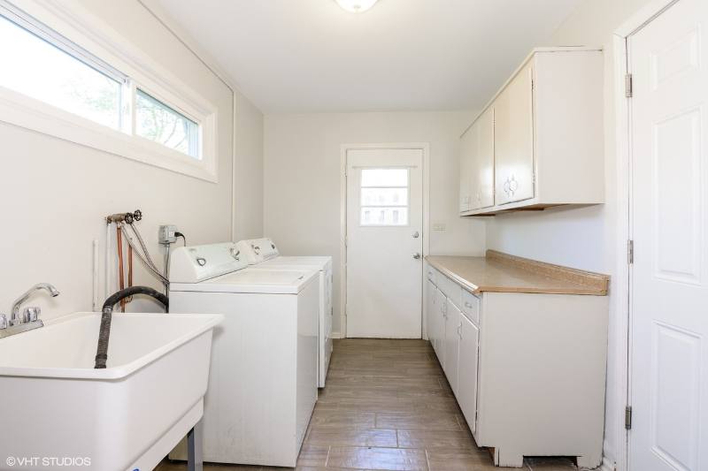 House for rent at 1203 Grant St, Wheaton, IL 60189