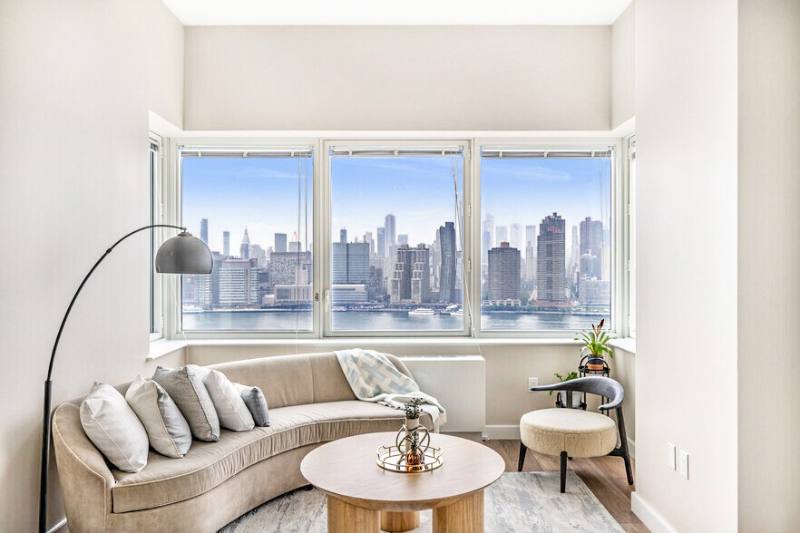 Apartment for rent at 52 Center Blvd #2513, Long Island City, NY 11101