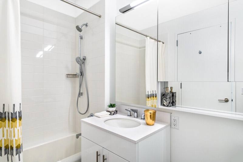 Apartment for rent at 52 Center Blvd #2513, Long Island City, NY 11101