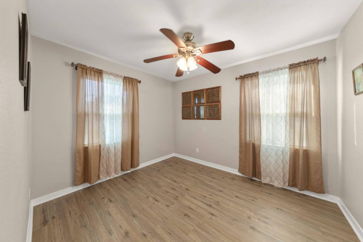 Apartment for rent at 10128 Homestead Rd, Houston, TX 77016