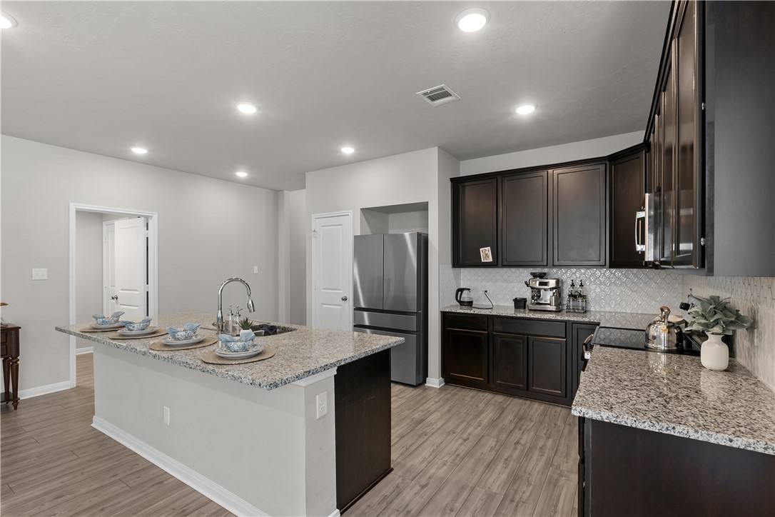 Apartment for rent at 1925 Viva Rd, Bryan, TX 77807