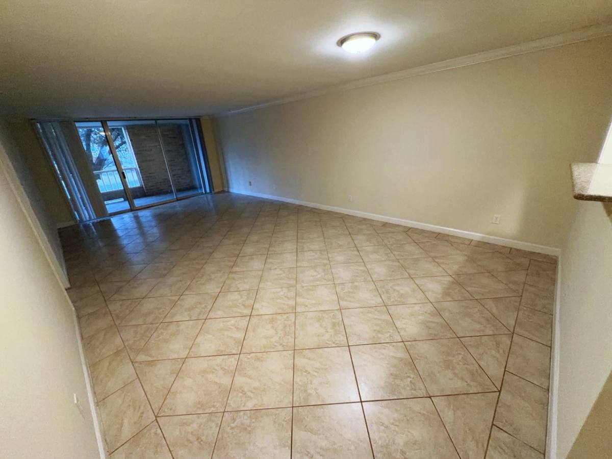 Apartment for rent at 2210 Dorrington St #201, Houston, TX 77030
