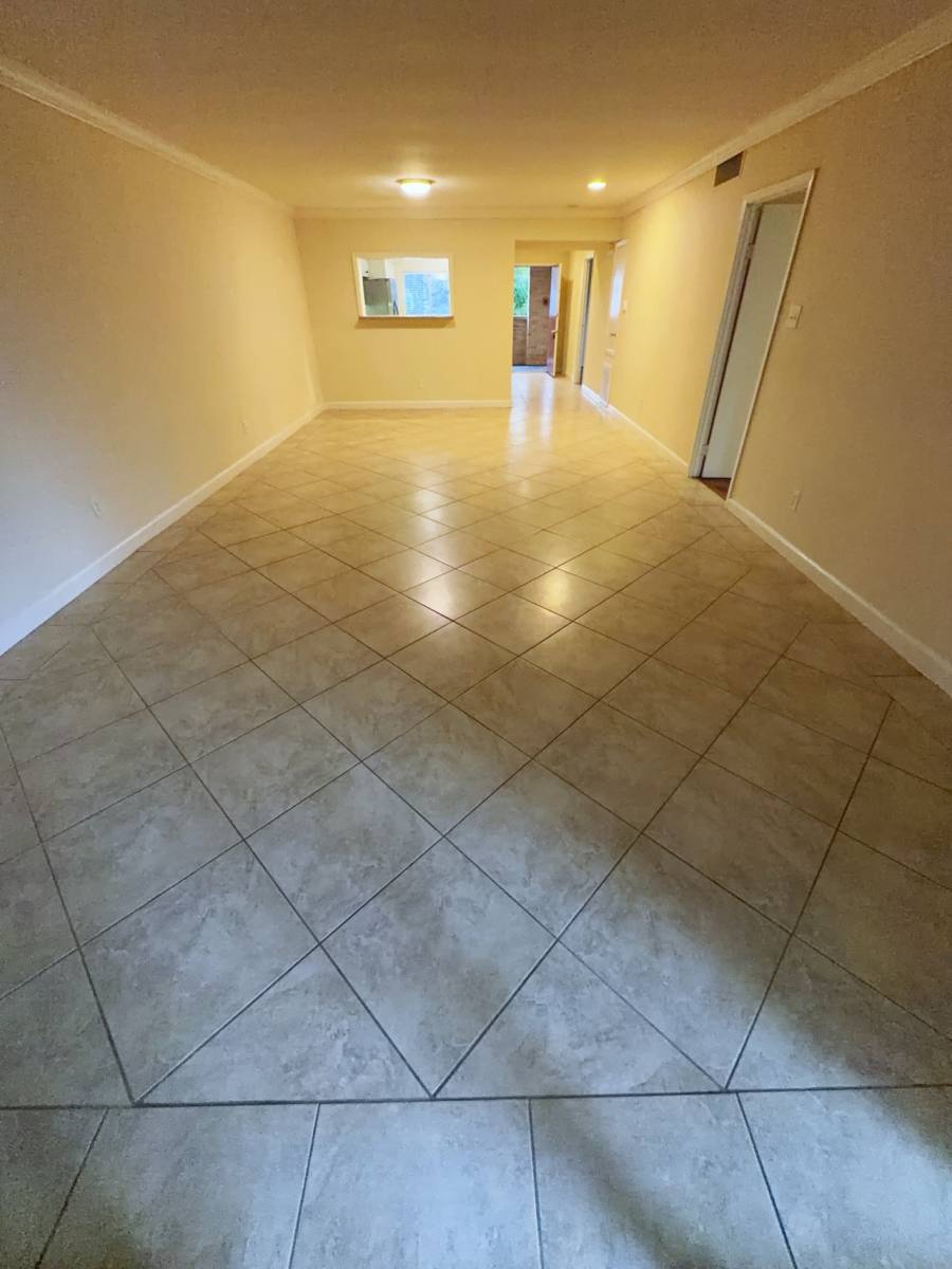 Apartment for rent at 2210 Dorrington St #201, Houston, TX 77030