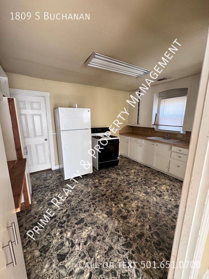 House for rent at 1809 S Buchanan, Little Rock, AR 72204