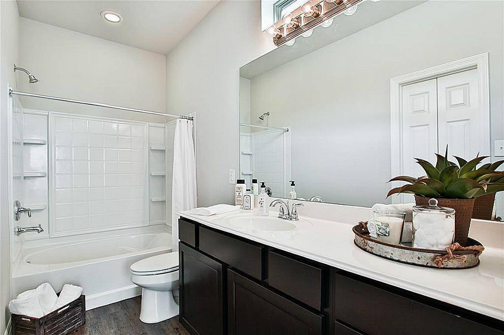 Townhouse for rent at 309 Woodland Hills Dr #309A, Conroe, TX 77303
