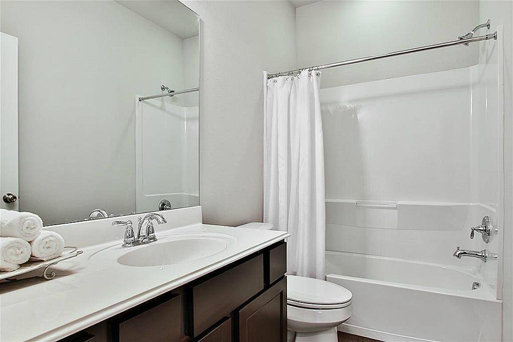 Townhouse for rent at 309 Woodland Hills Dr #309A, Conroe, TX 77303
