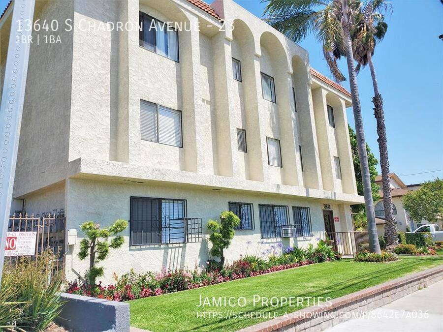 Apartment for rent at 13640 S Chadron Ave #23, Hawthorne, CA 90250