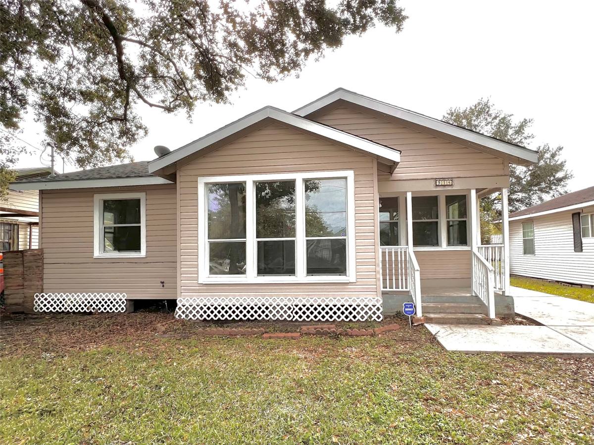 Apartment for rent at 914 Bunton St #914, Houston, TX 77009