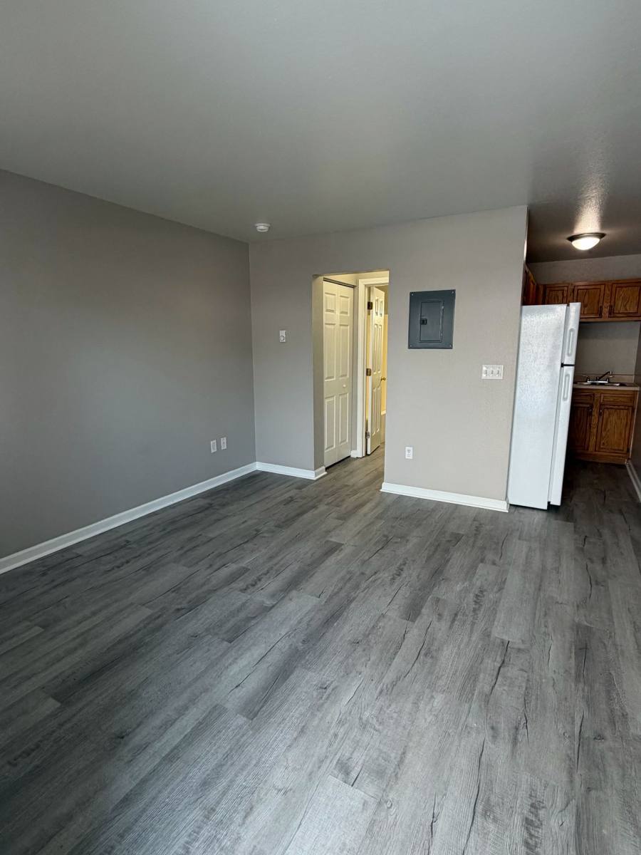 Apartment for rent at 250 S Lewis Lane #CORNERSTONE Apartmen, Carbondale, IL 62901