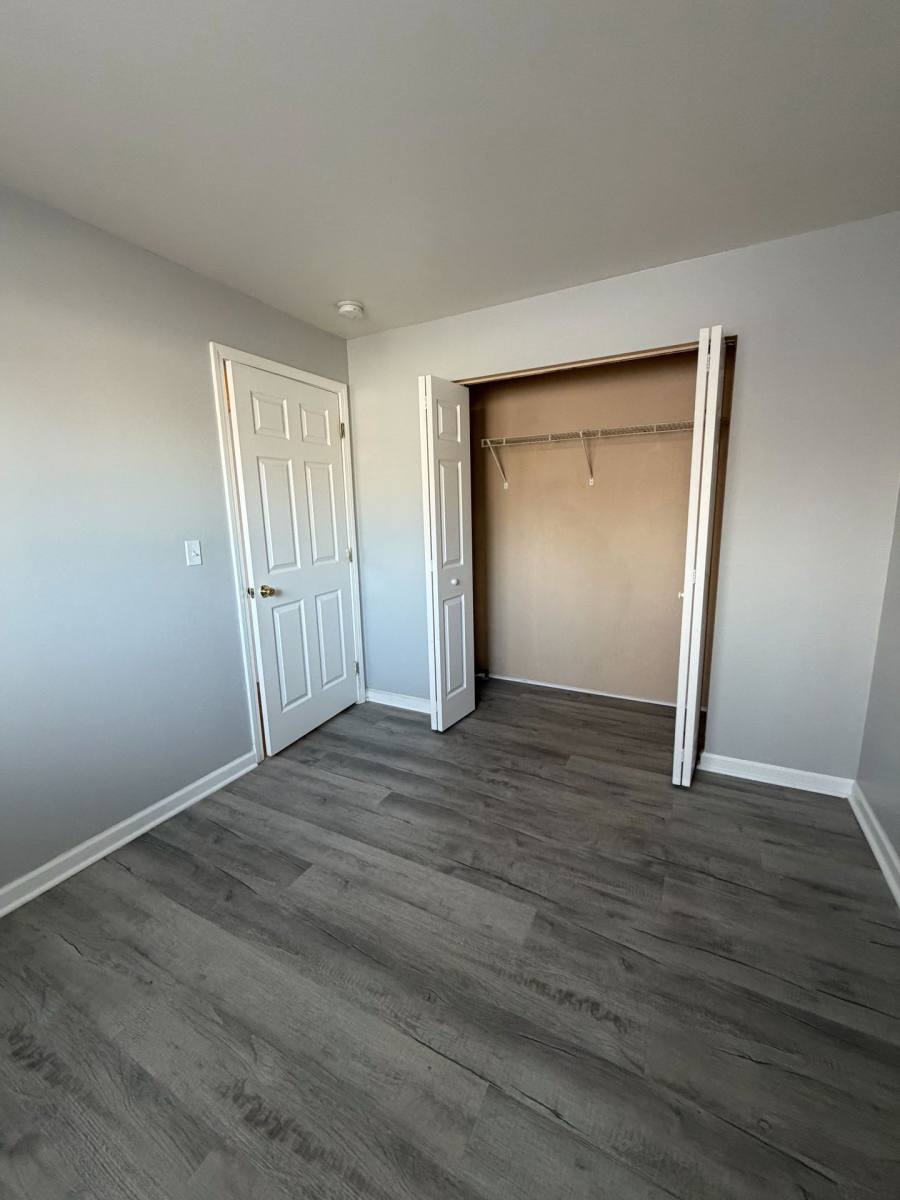 Apartment for rent at 250 S Lewis Lane #CORNERSTONE Apartmen, Carbondale, IL 62901