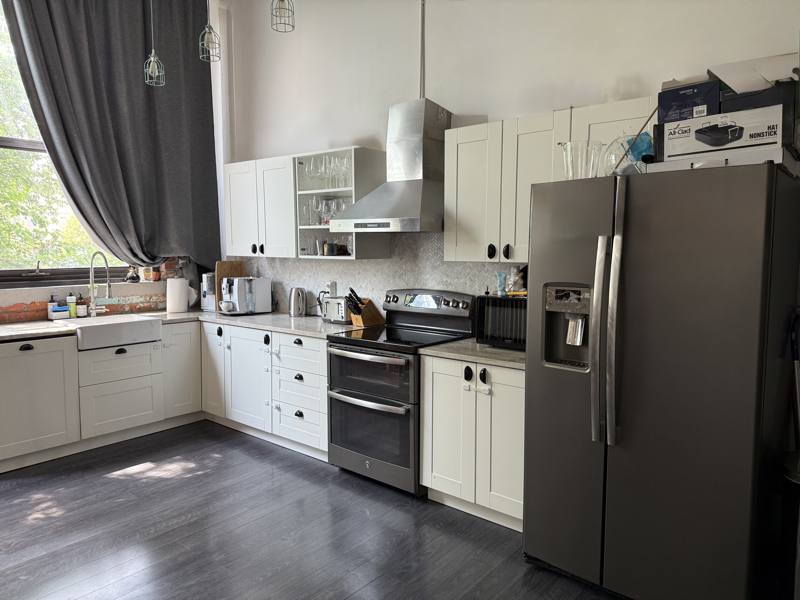Apartment for rent at 8205 Franklin Blvd #6, Cleveland, OH 44102