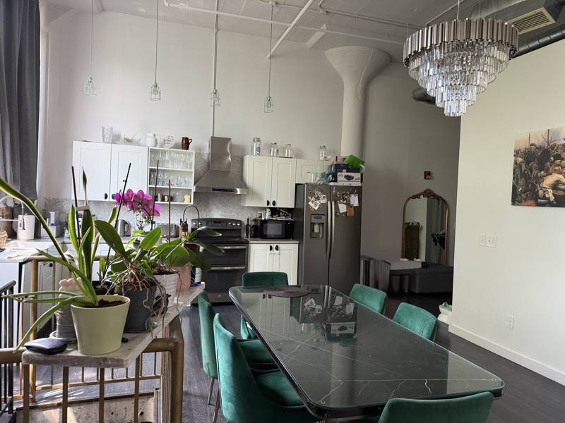Apartment for rent at 8205 Franklin Blvd #6, Cleveland, OH 44102