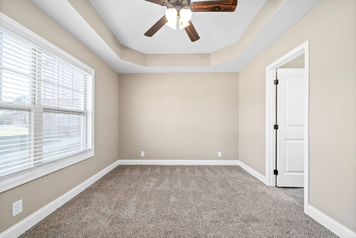Townhouse for rent at 172 Dundee Dr, Clarksville, TN 37043