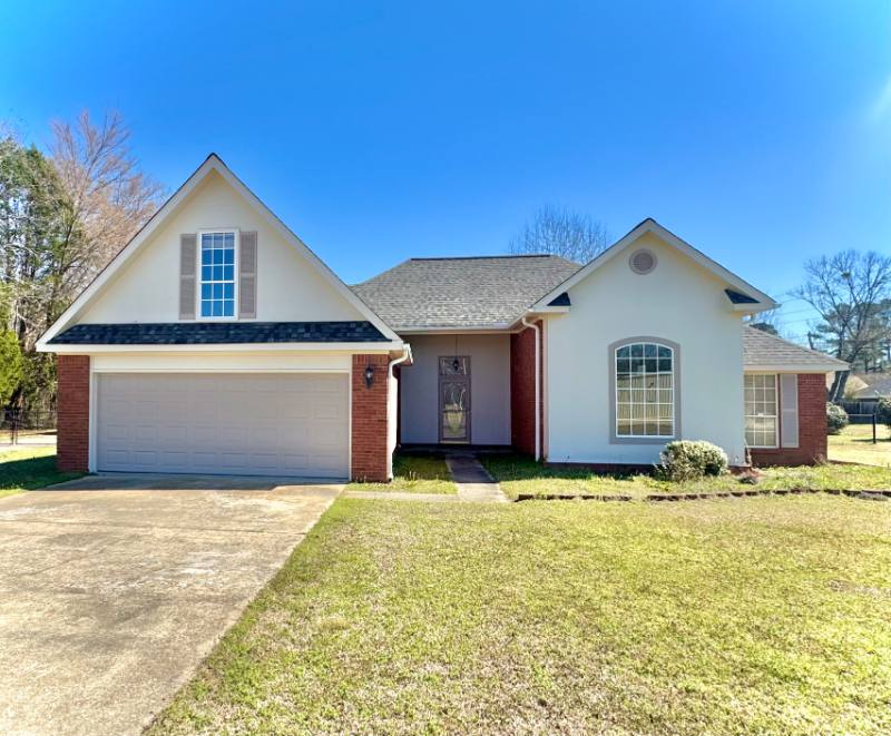 House for rent at 54 Lawrence Rd, Caledonia, MS 39740