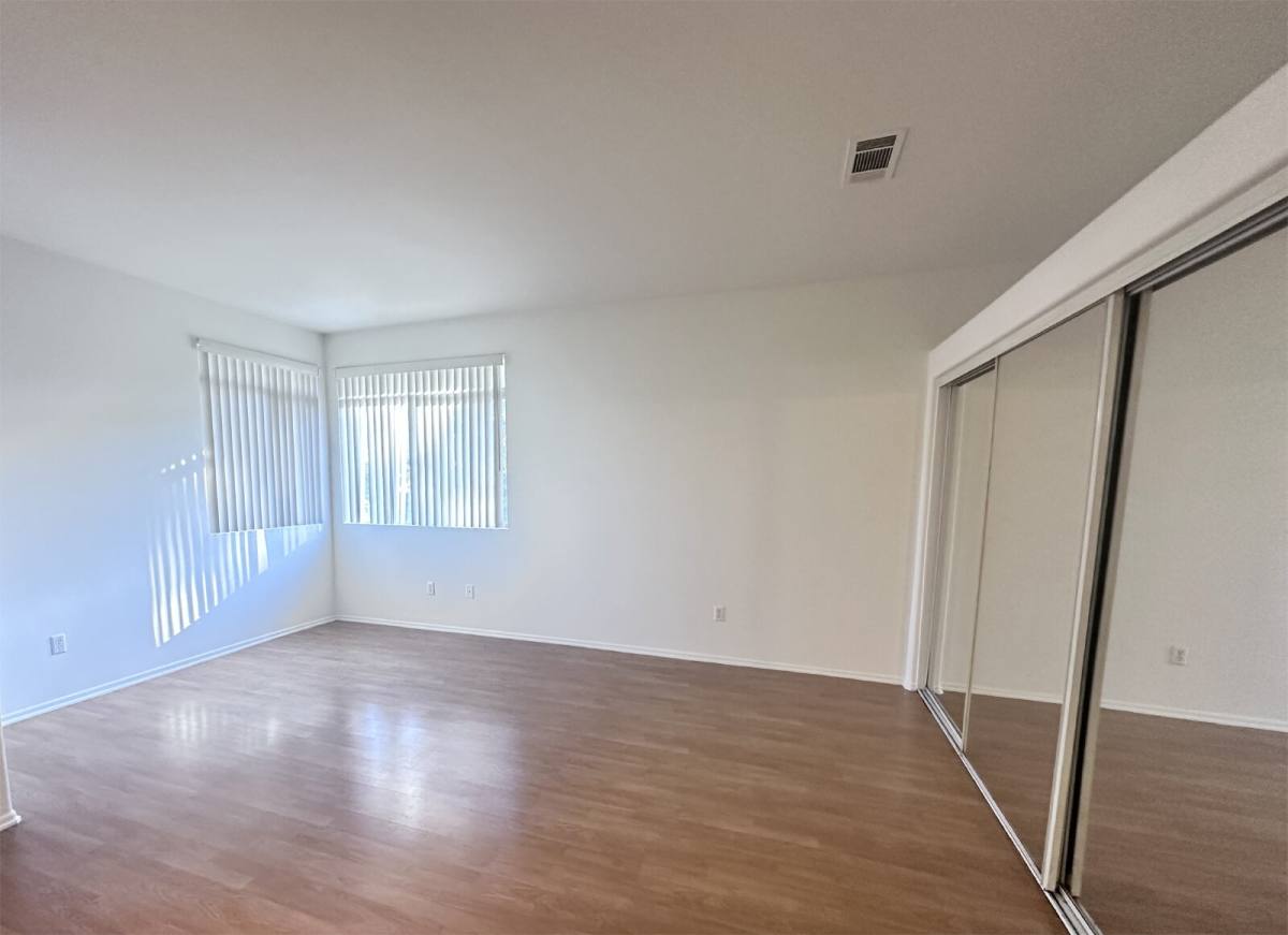 Condo for rent at 25550 Hemingway Ave #G, Stevenson Ranch, CA 91381