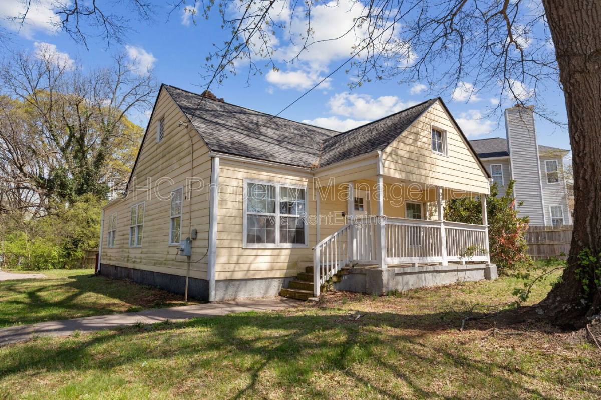 House for rent at 752 McDonough Blvd SE, Atlanta, GA 30315