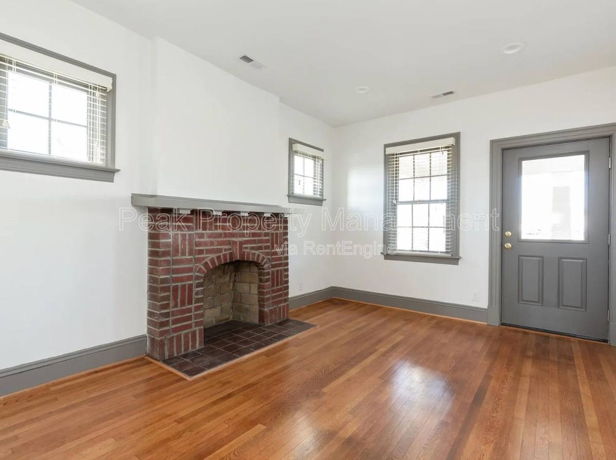 Apartment for rent at 2010 Maury St, Richmond, VA 23224