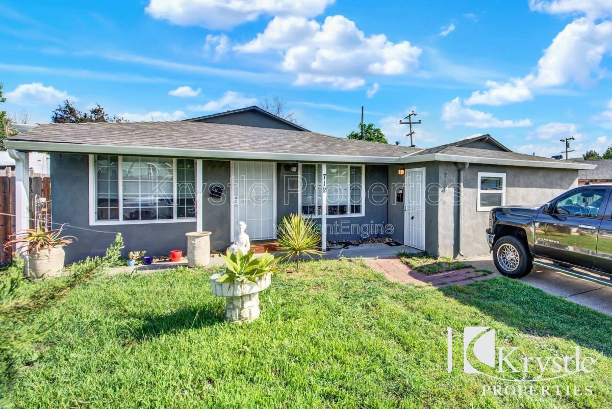 Apartment for rent at 714 Gateway Dr, Vallejo, CA 94589