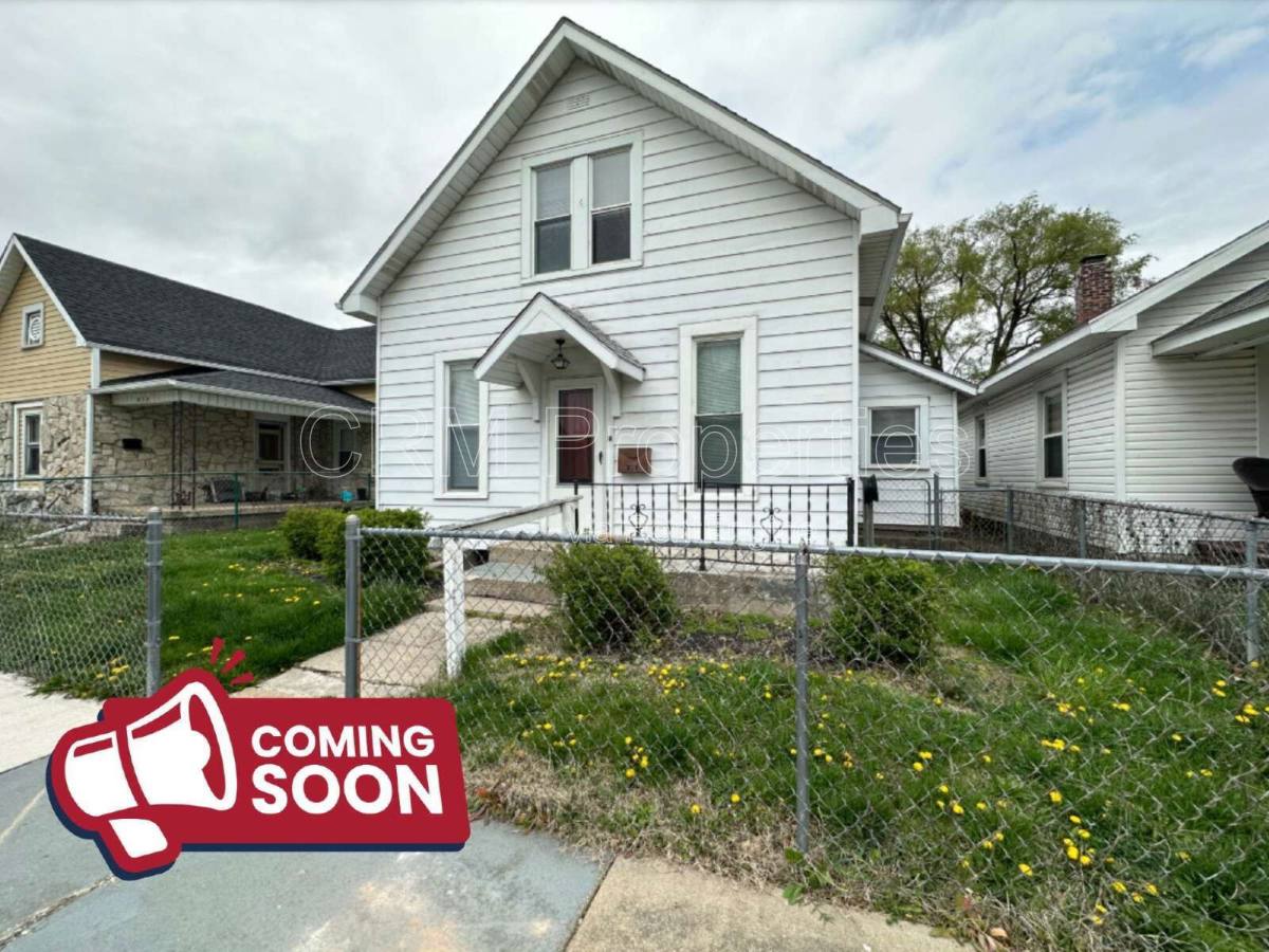 House for rent at 814 W Jackson St, Kokomo, IN 46901