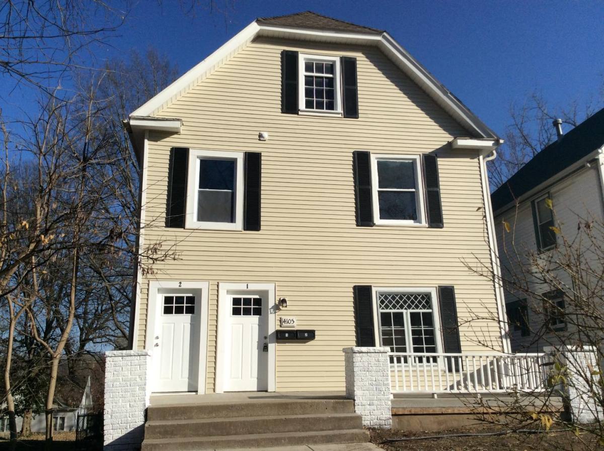 Apartment for rent at 4105 Oak St, Kansas City, MO 64105