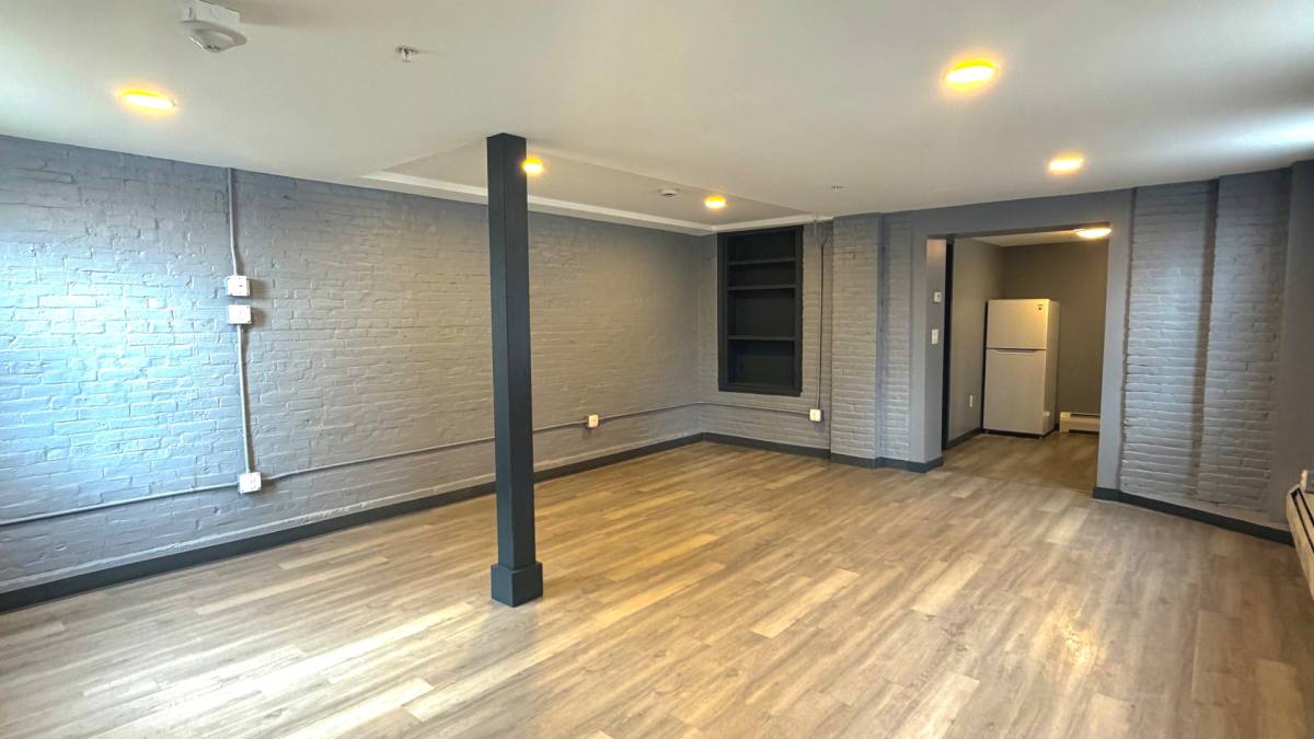 Apartment for rent at 2 N Main St #2E, Newport, NH 03773