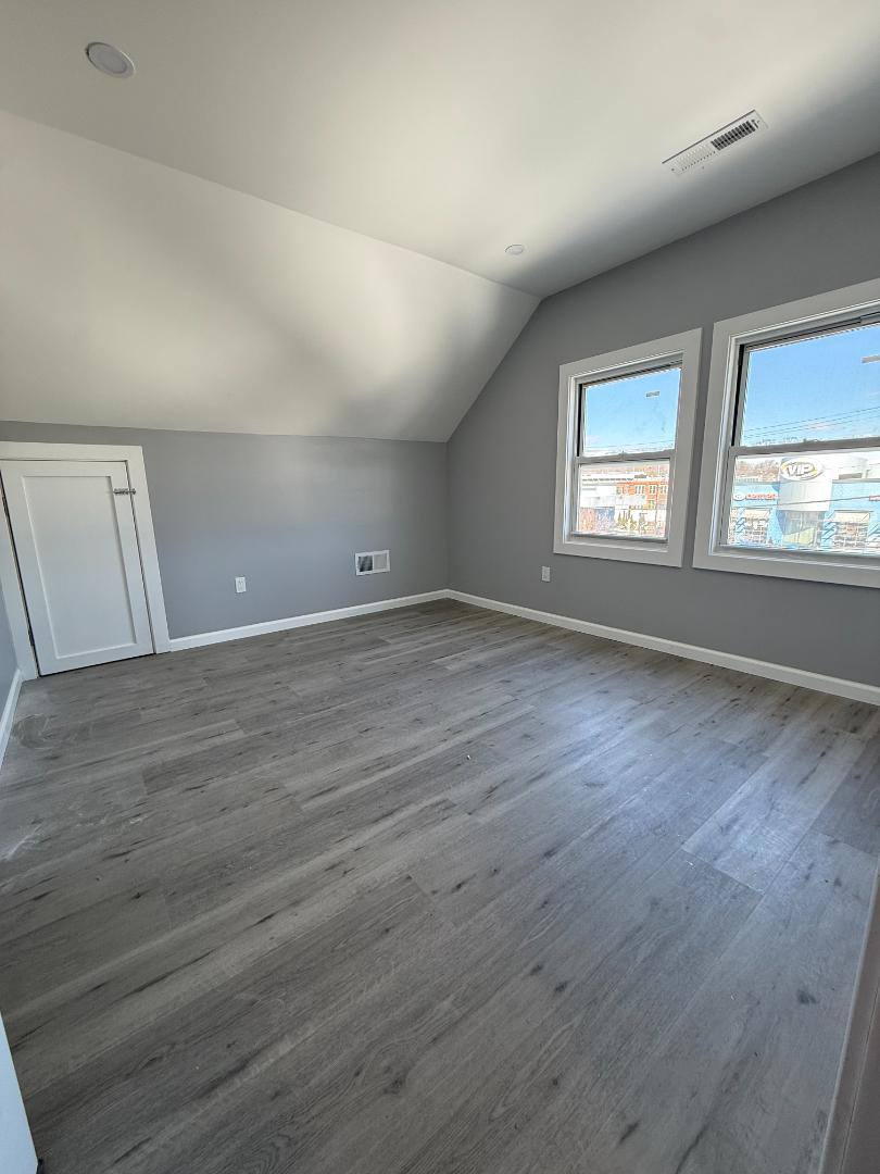 Apartment for rent at 1637 S Ave #3, Stratford, CT 06615