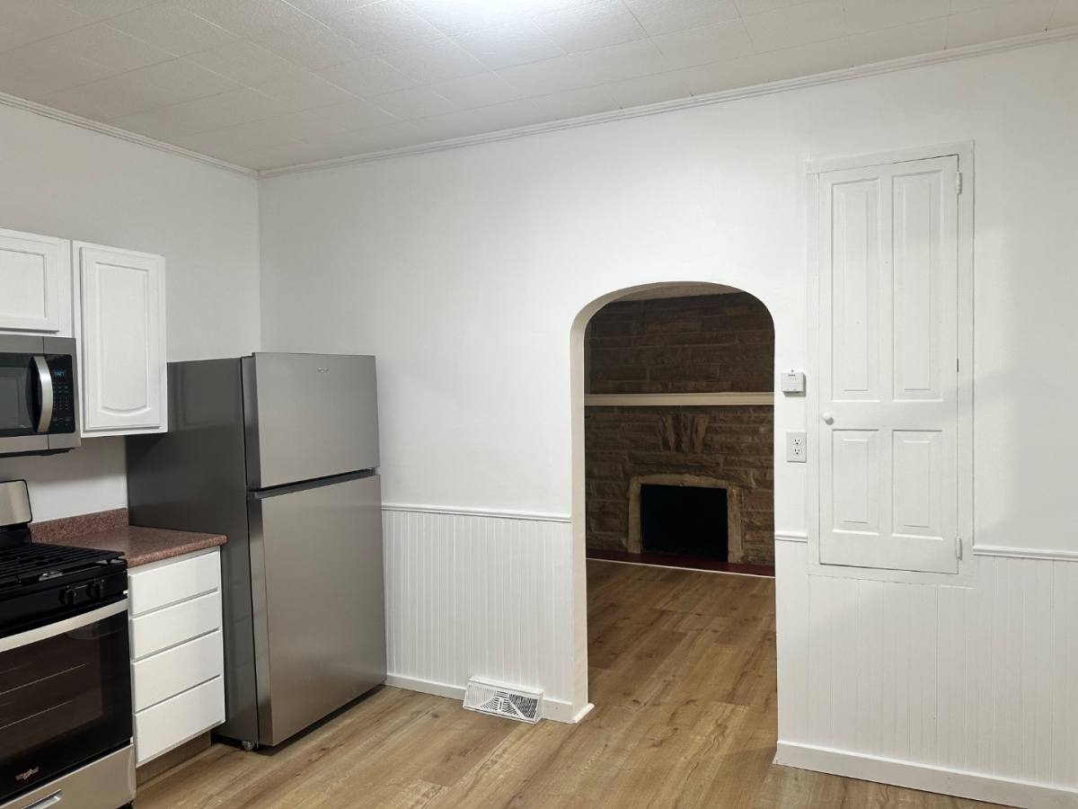 Apartment for rent at 920 Fulton St #LEVEL, Elkhart, IN 46514