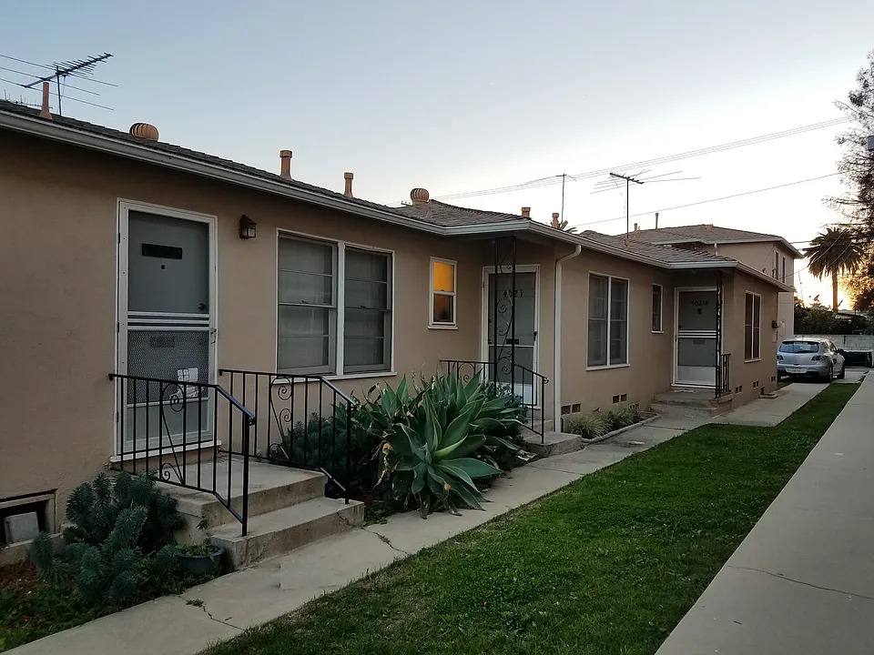 Apartment for rent at 4019 McLaughlin Ave #4021 1 2, Los Angeles, CA 90066