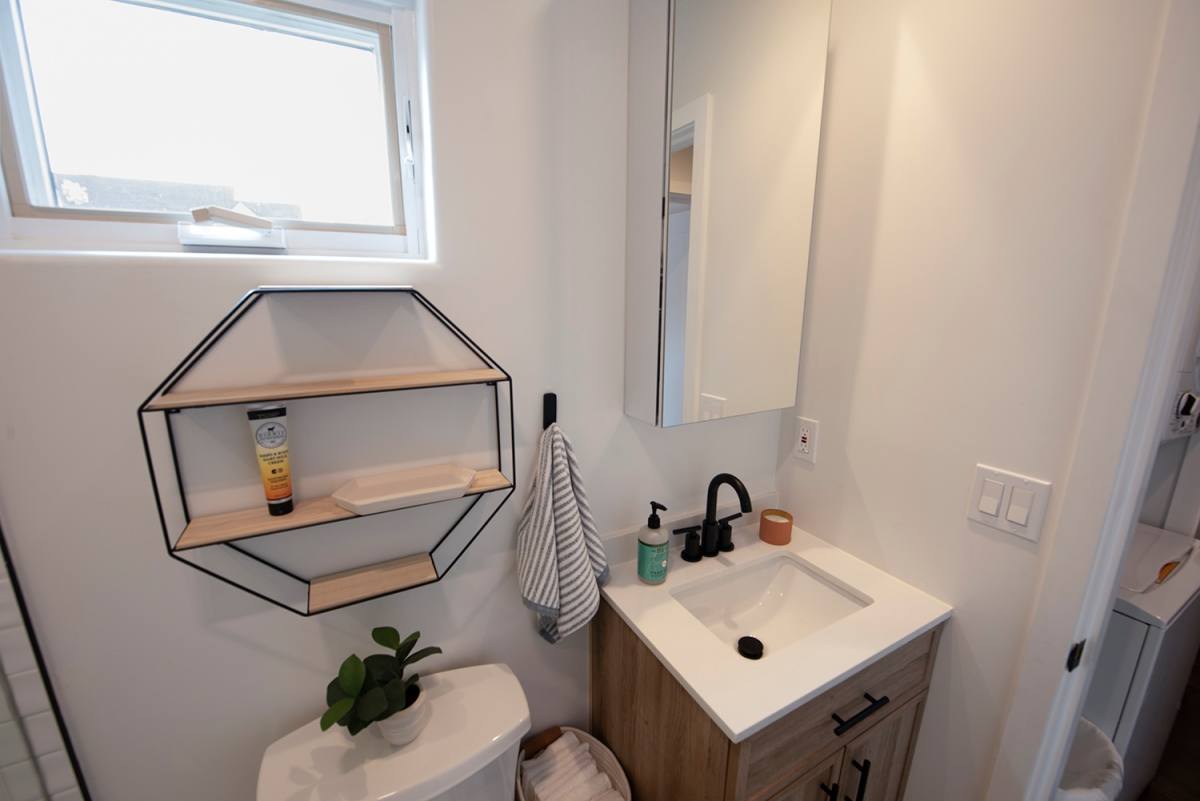 Apartment for rent at 3206 Gracia St, Los Angeles, CA 90039
