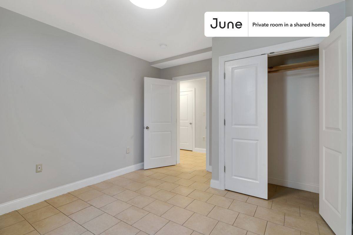 Apartment for rent at 48 Dudley St E, Roxbury, MA 02119
