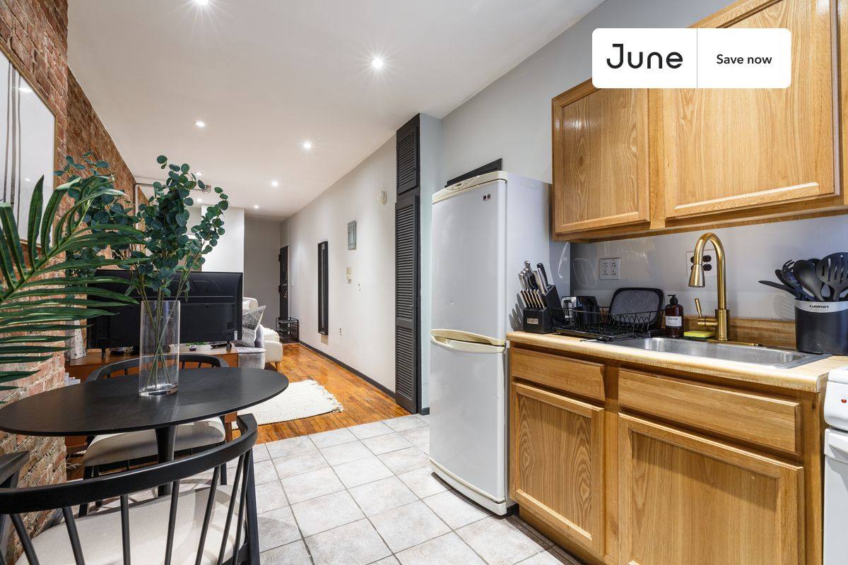 Apartment for rent at 1626 Second Ave #1S, New York, NY 10028