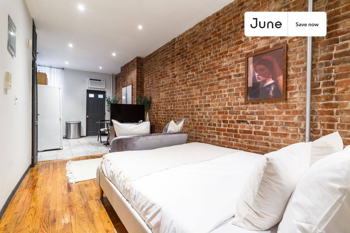 Apartment for rent at 1626 Second Ave #1S, New York, NY 10028