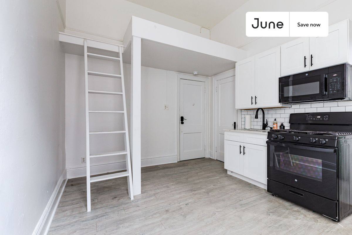 Apartment for rent at 211 Lafayette Ave #5, Brooklyn, NY 11238