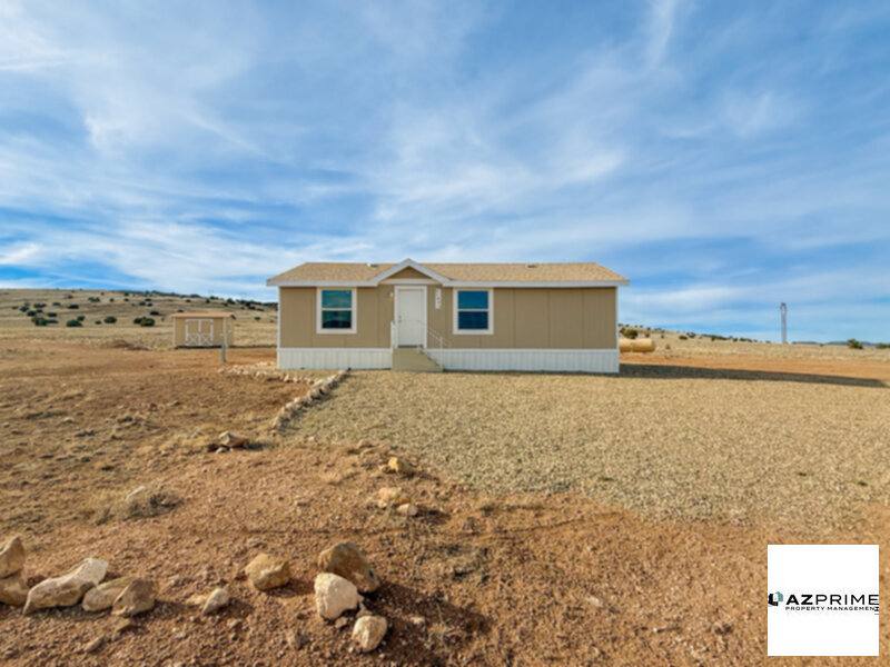 House for rent at 51880 N Gold Plains Rd, Seligman, AZ 86337